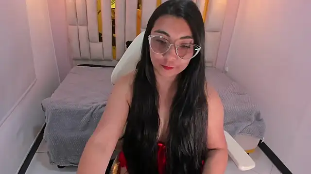 Snapshot of Karla_hernandez_ chatting on February 14, 5:03 pm Karla hernandez  online show from February 14, 5:03 pm