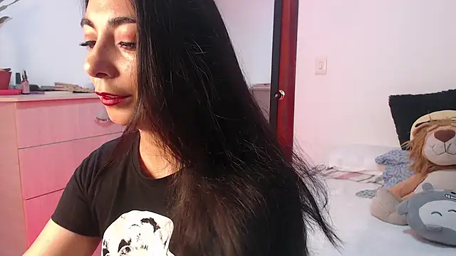 Karla hernandez  online show from February 27, 10:48 am