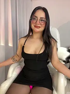 montmariana online show from February 26, 12:05 am