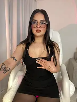 montmariana online show from March 4, 3:00 am