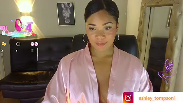 ashley Tompson1 online show from March 3, 3:20 pm