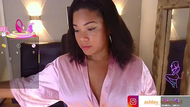 ashley Tompson1 online show from March 8, 6:37 pm