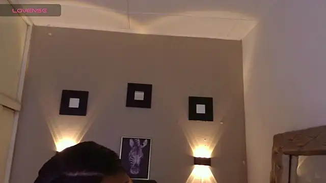 ashley Tompson1 online show from March 14, 12:40 pm