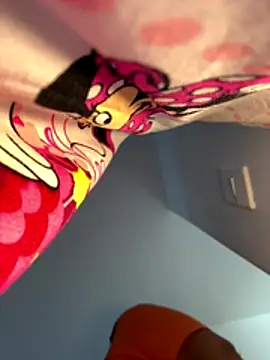 ashley Tompson1 online show from November 29, 1:03 pm