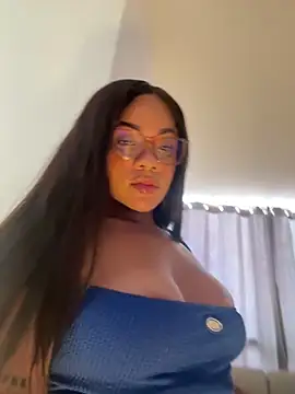 ashley Tompson1 online show from April 25, 12:41 pm