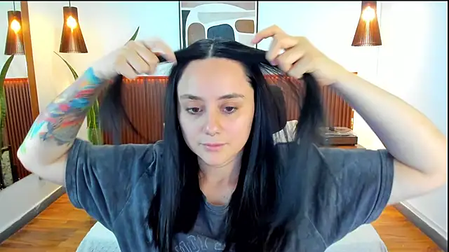 KatherineBond online show from September 18, 8:55 pm