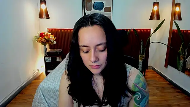 KatherineBond online show from March 15, 7:42 pm