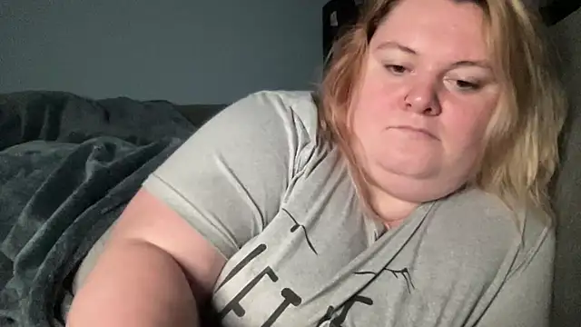 bbw olive peach online show from January 13, 5:12 am