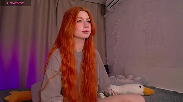 Evaa Moonn  online show from March 11, 10:29 am