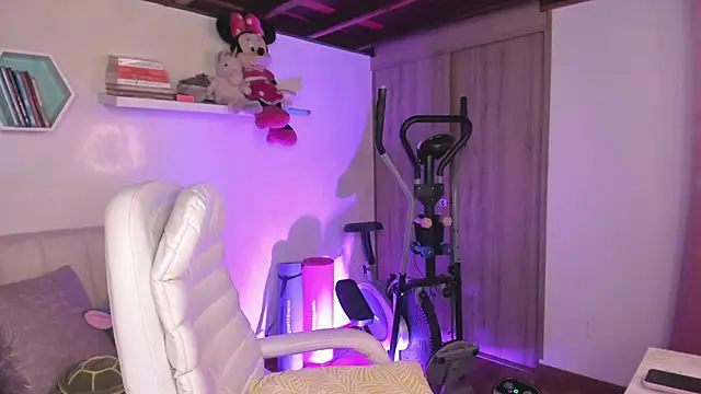 Nataliia 09 online show from November 27, 7:27 pm