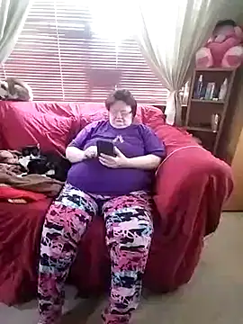 Bayou Woman68 online show from April 2, 6:49 pm