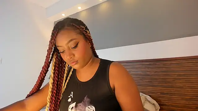 Snapshot of Adelehottman chatting on September 13, 4:45 am Adelehottman online show from September 13, 4:45 am