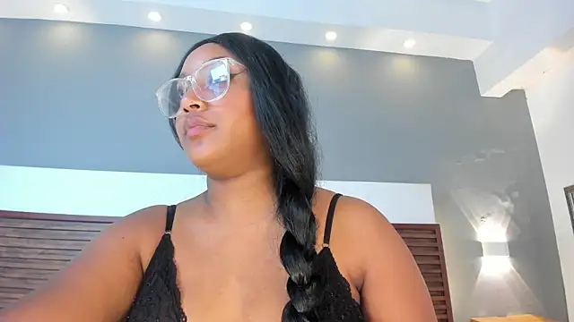 Snapshot of Adelehottman chatting on October 4, 6:11 am Adelehottman online show from October 4, 6:11 am