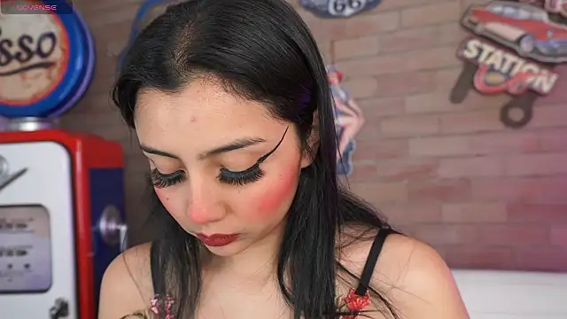 miss lizith online show from June 26, 11:03 am