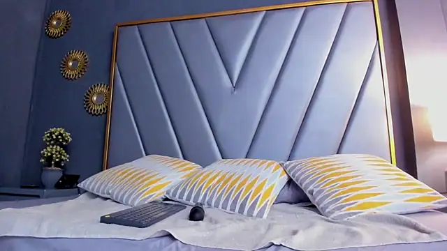 BrendaAdams  online show from September 21, 10:50 am