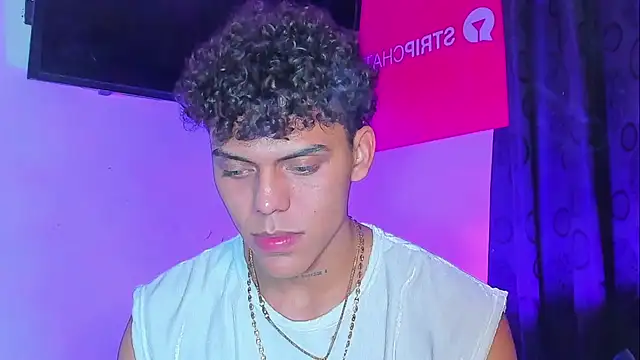 visaelX online show from December 28, 10:03 am