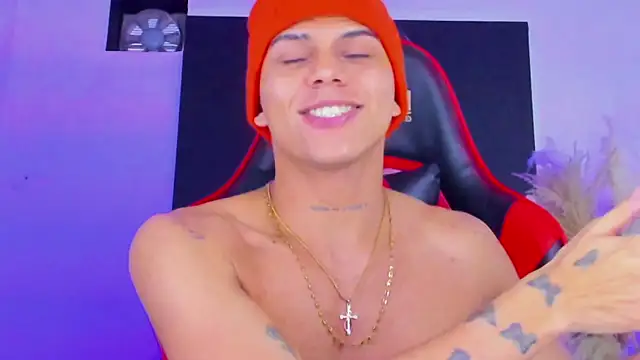 visaelX online show from January 18, 6:45 am