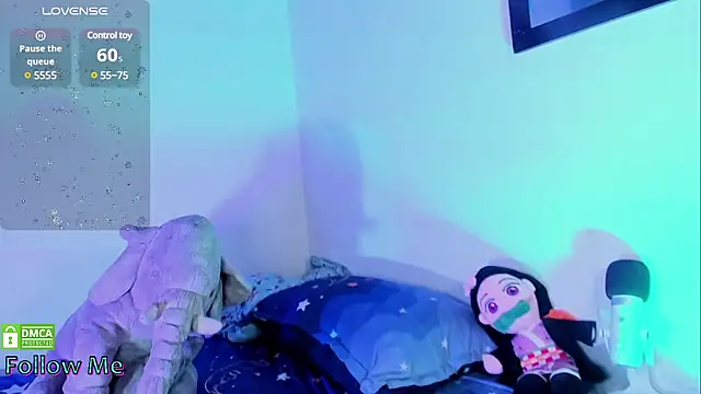 visaelX online show from March 12, 9:55 am