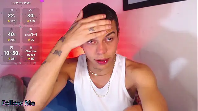 visaelX online show from March 12, 7:28 pm