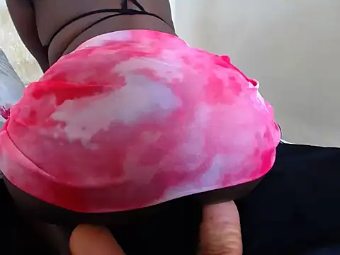 Snapshot of DarkBerry8 chatting on January 16, 12:42 pm DarkBerry8 online show from January 16, 12:42 pm