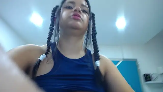  Miaaleon online show from March 5, 4:24 pm