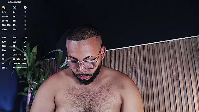 DilanJonnes  online show from December 25, 1:10 am