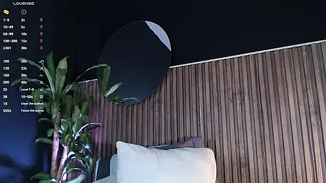 DilanJonnes  online show from December 27, 1:00 am