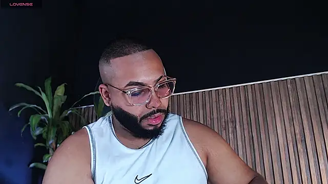 DilanJonnes  online show from December 31, 8:56 pm