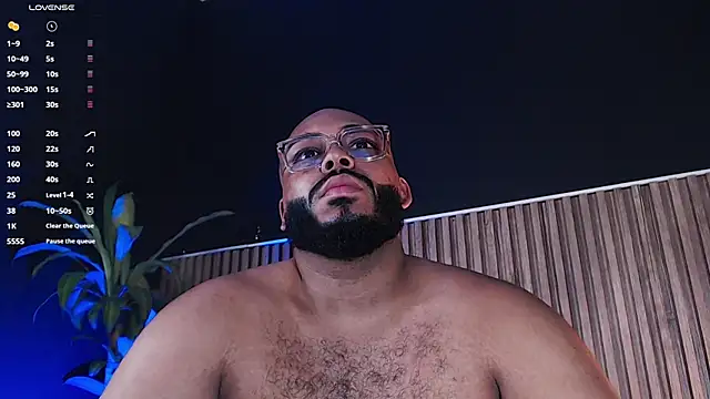 DilanJonnes  online show from January 17, 8:44 pm