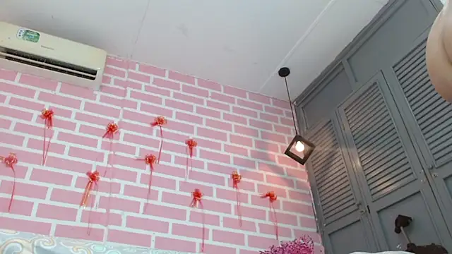 emy 0 online show from February 19, 7:59 pm