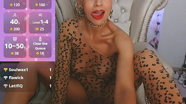 Isabelhot1 online show from February 19, 6:15 pm