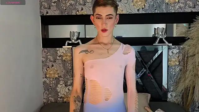 dominic thailor online show from April 10, 5:39 pm