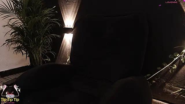 Ash gusbig online show from January 16, 1:36 pm