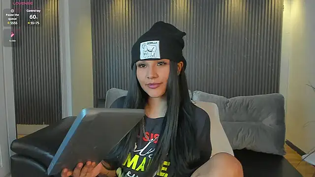 ArigyGomez online show from January 19, 4:04 pm