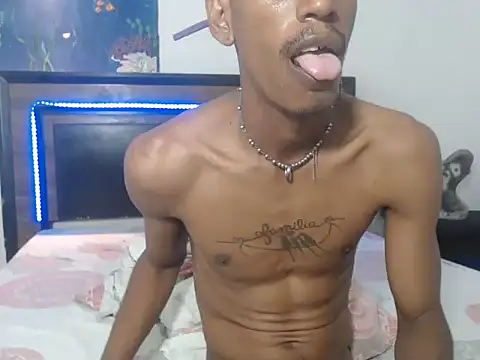 AlbertBigCock online show from January 13, 4:40 am