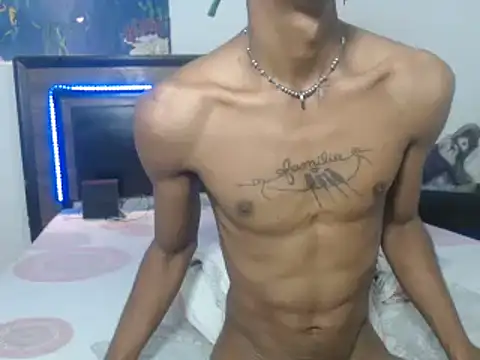 AlbertBigCock online show from January 14, 5:13 am