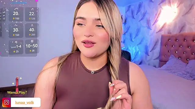 cattaleya    online show from April 22, 3:42 am