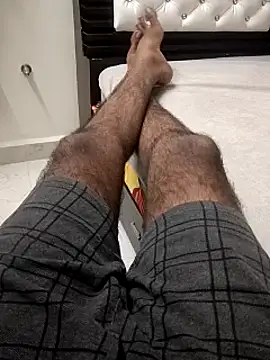 Snapshot of You_are__mine_ chatting on December 30, 4:29 pm You are mine online show from December 30, 4:29 pm