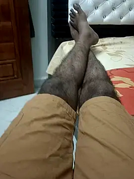 Snapshot of You_are__mine_ chatting on February 21, 7:34 am You are mine online show from February 21, 7:34 am