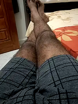 Snapshot of You_are__mine_ chatting on February 22, 5:44 am You are mine online show from February 22, 5:44 am