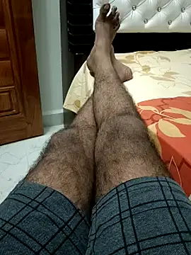 Snapshot of You_are__mine_ chatting on February 23, 4:13 pm You are mine online show from February 23, 4:13 pm