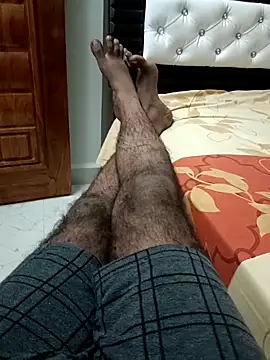 Snapshot of You_are__mine_ chatting on March 4, 7:30 am You are mine online show from March 4, 7:30 am