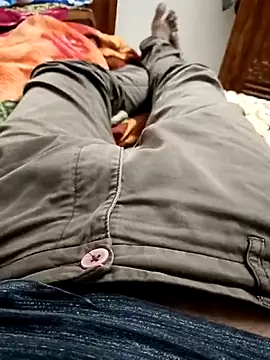 Snapshot of You_are__mine_ chatting on September 29, 6:29 am You are mine online show from September 29, 6:29 am