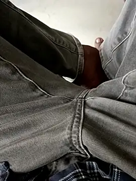 Snapshot of You_are__mine_ chatting on October 12, 4:55 am You are mine online show from October 12, 4:55 am