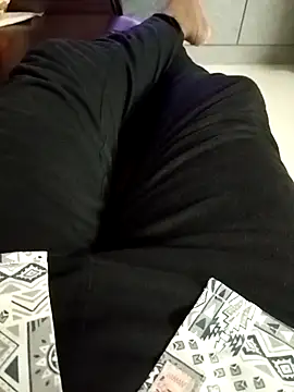 Snapshot of You_are__mine_ chatting on October 15, 1:44 pm You are mine online show from October 15, 1:44 pm