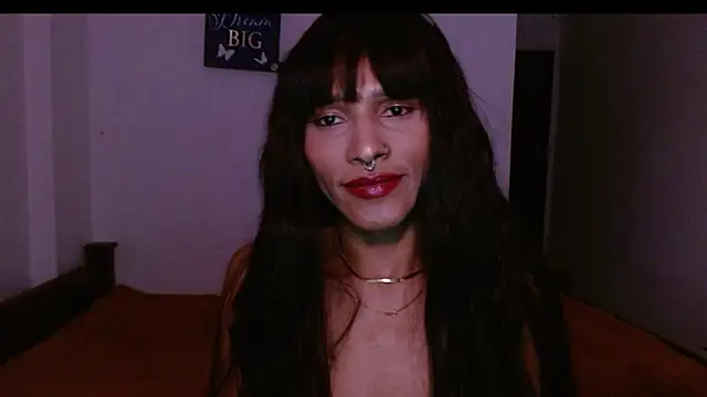 carolinemiller7 online show from January 21, 9:13 am