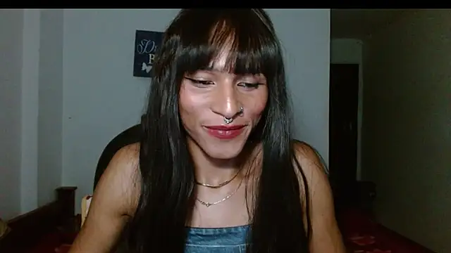 carolinemiller7 online show from January 29, 8:18 am