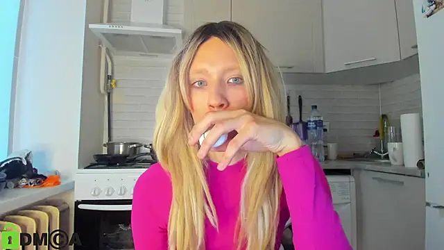 Snapshot of _Alice_Kitty chatting on December 2, 12:29 pm Alice Kitty online show from December 2, 12:29 pm