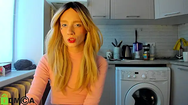 Snapshot of _Alice_Kitty chatting on December 21, 9:44 am Alice Kitty online show from December 21, 9:44 am