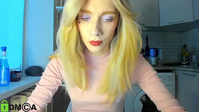 Snapshot of _Alice_Kitty chatting on December 23, 12:30 pm Alice Kitty online show from December 23, 12:30 pm